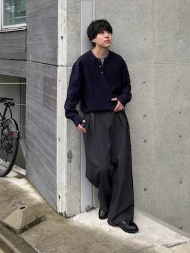 「TODAYFUL（トゥデイフル）のBonding Wide Trousers（その他パンツ、グレー系）」を使った、りょうさん（メンズ・165cm）の春コーディネート