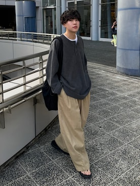 「OOFOS（ウーフォス）のアイテム（シューズ）」を使った、りょうさん（メンズ・165cm）の夏コーディネート
