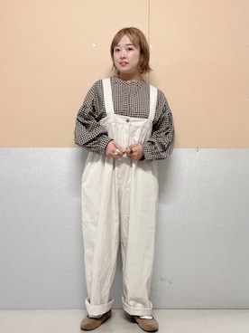 「チュニック」｜「アイテム（オールインワン・サロペット）」を使った、コナさん（レディース・150cm）の秋コーディネート