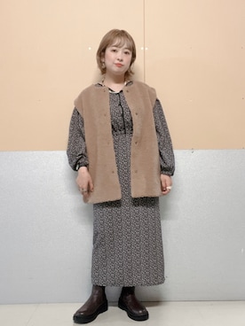 「チェルシーブーツ」｜コナさん（レディース・150cm）の秋コーディネート