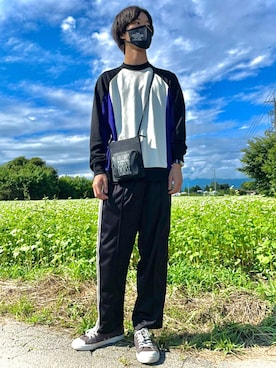 「N.HOOLYWOOD」｜「アイテム（スウェット）」を使った、剱(Tsurugi)さん（メンズ・168cm）の秋コーディネート