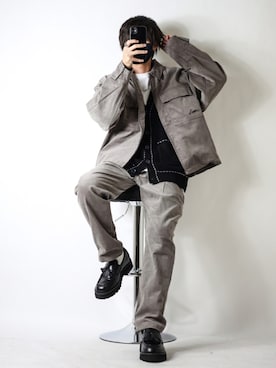 「Kappa（カッパ）のアイテム（セットアップ）」を使った、TJさん（メンズ・177cm）の秋コーディネート