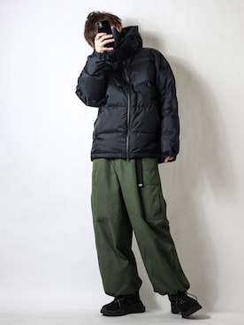 「INTER FACTORY（インターファクトリー）のアイテム（シューズ）」を使った、TJさん（メンズ・177cm）の冬コーディネート