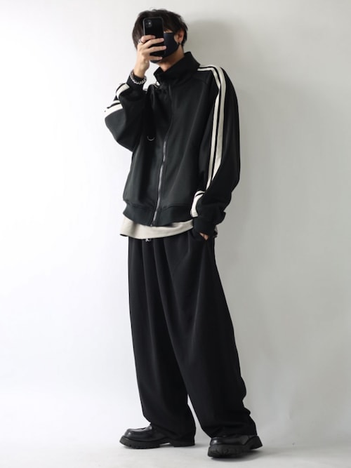 TJさんのコーディネート