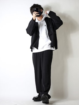 「ITEMS URBANRESEARCH（アイテムズ アーバンリサーチ）のアイテム（セットアップ）」を使った、TJさん（メンズ・177cm）の秋コーディネート