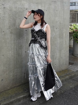 「アイテム（スニーカー）」を使った、Yurinaさん（レディース・166cm）の夏コーディネート