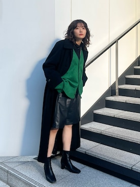「ハーフパンツ」｜「アイテム（チェスターコート）」を使った、Yurinaさん（レディース・166cm）の冬コーディネート