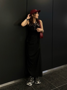 「アイテム（ブレスレット）」を使った、Yurinaさん（レディース・166cm）の秋コーディネート