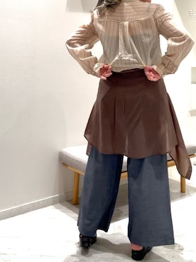 「GLOBAL WORK（グローバルワーク）のアイテム（シャツ/ブラウス、ベージュ系）」を使った、sakissさん（レディース・164cm）の春コーディネート