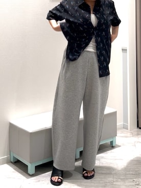 「GLOBAL WORK（グローバルワーク）のアイテム（シャツ/ブラウス、ブルー系）」を使った、sakissさん（レディース・164cm）の春コーディネート