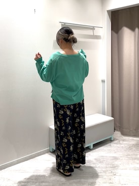 「GLOBAL WORK（グローバルワーク）のアイテム（カーディガン/ボレロ、グリーン系）」を使った、sakissさん（レディース・164cm）の春コーディネート