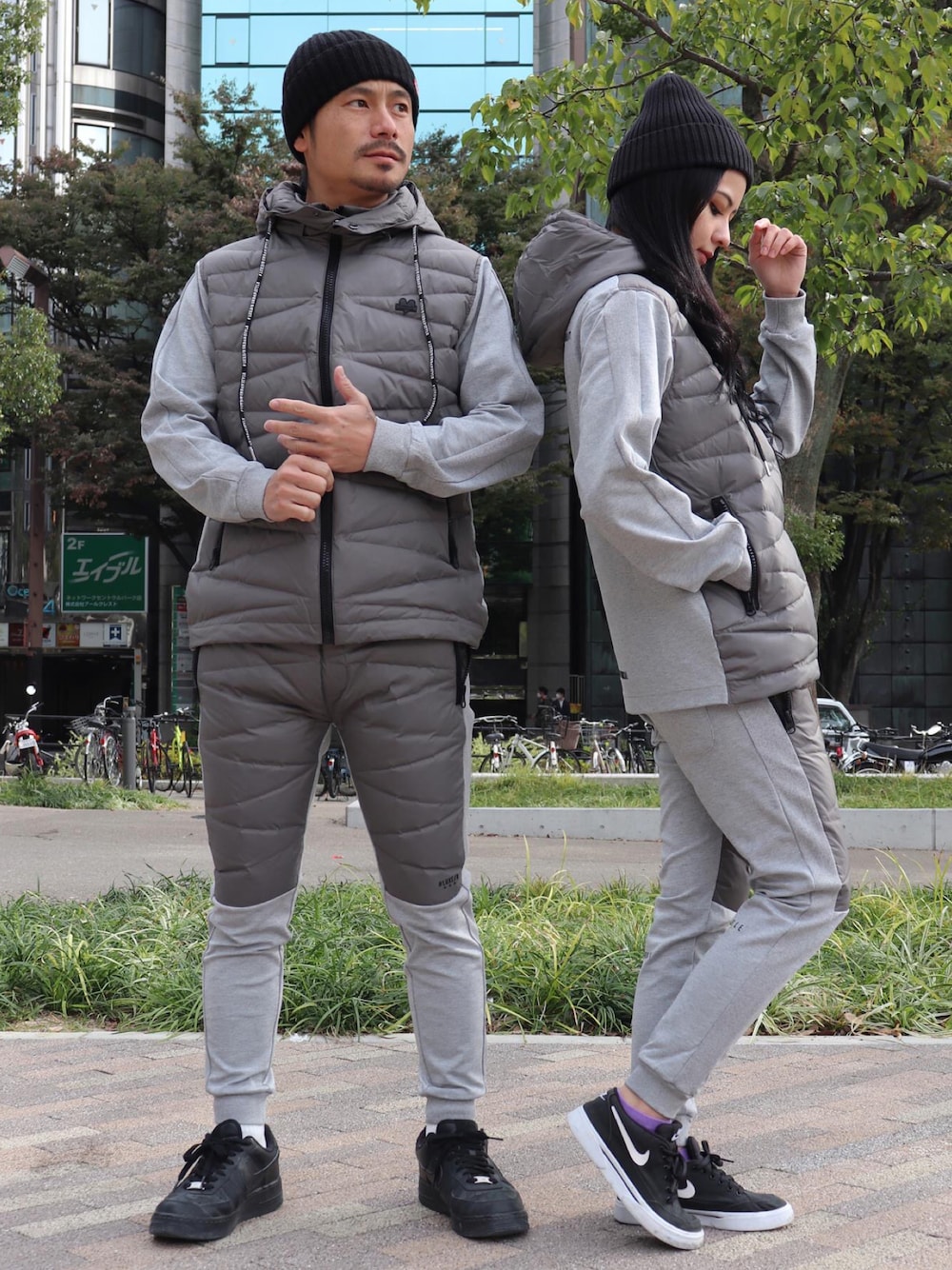 「ootd、おしゃれさんと繋がりたい、今日のコーデ、冬コーデ、セットアップ、ダウンジャケット、ダウンパンツ、GOLF、golfwang、ゴルフ、ゴルフウェア、ゴルフコーデ、ゴルフ女子、ゴルフ男子、ニット帽」｜「LUXE/R GOLFの【LUXE/R GOLF】ラバーワッペン ニットキャップ(RMS)（ニットキャップ/ビーニー、ブラック系）」を使った、【BAYBLO】Officialさん（メンズ・170cm）の冬コーディネートの1枚目の写真