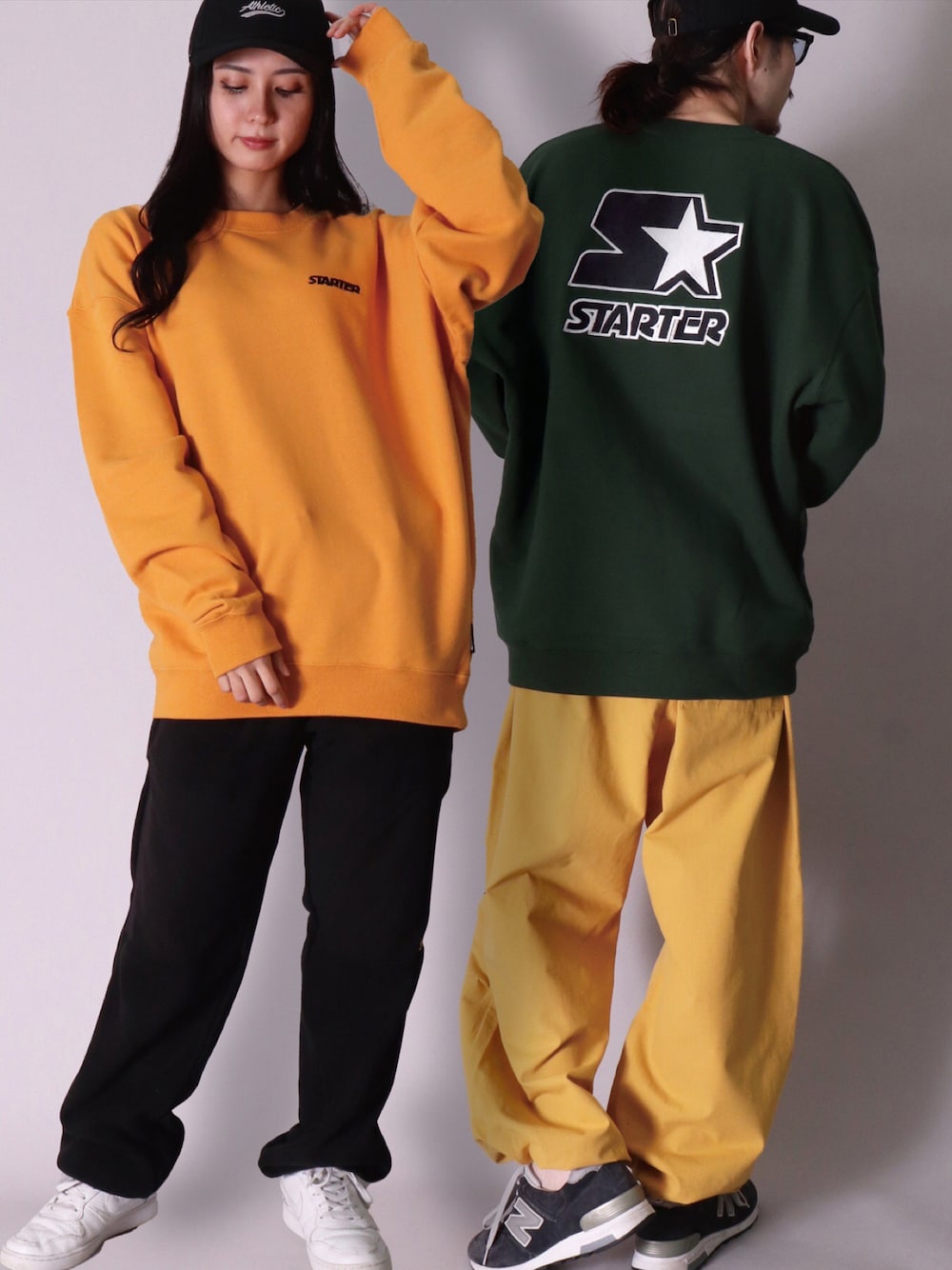 「ootd、おしゃれさんと繋がりたい、今日のコーデ、冬コーデ、ストリート、メンズコーデ、オーバーサイズ、ビッグシルエット、メンズライク、スウェット、バックロゴ、バルーンパンツ、クライミングパンツ、ナイキ、ニューバランス」｜「BAYBLOの【ユニセックス】Athletic 刺繍 ベースボール キャップ(KS)（キャップ、ブラック系）」を使った、【BAYBLO】Officialさん（レディース・159cm）の冬コーディネートの1枚目の写真