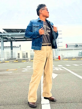 「アイテム（ファッション雑貨）」を使った、小泉ヨッチ さん（メンズ・180cm）の秋コーディネート