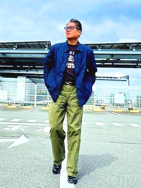 「おしゃれさんと繋がりたい」｜小泉ヨッチ さん（メンズ・180cm・50代）の秋コーディネート