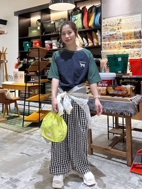 「WIGGLE WIGGLE（ウィグルウィグル）のアイテム」を使った、RENAさん（レディース・153cm）の春コーディネート