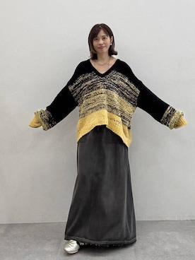 「アイテム（デニムスカート、グレー系）」を使った、RENAさん（レディース・153cm）の秋コーディネート