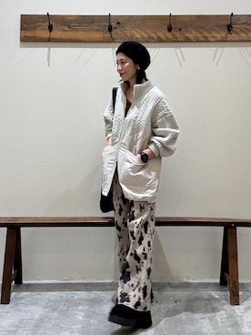 「niko and...（ニコアンド）のオリジナル2WAYテープトートバッグ（トートバッグ）」を使った、RENAさん（レディース・153cm）の秋コーディネート