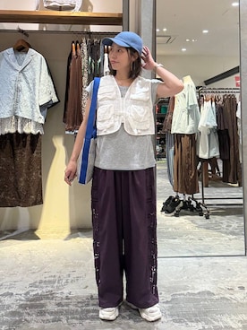 「niko and...（ニコアンド）のアイテム（キャップ）」を使った、RENAさん（レディース・153cm）の秋コーディネート