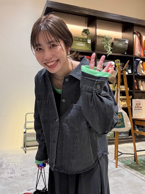 STRANGER THINGS】コラボカラビナ付きシュシュ（シュシュ）｜niko and