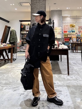 「アイテム（デニムパンツ）」を使った、RENAさん（レディース・153cm・40代）の夏コーディネート