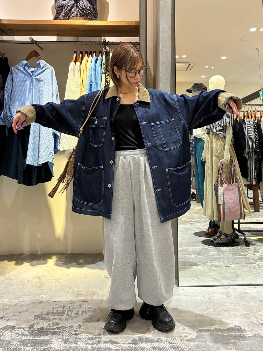 niko andのカバーオールを使った「デニムジャケット」の人気