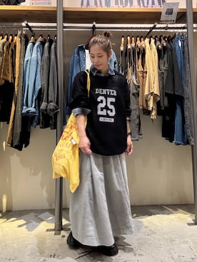 「niko and...（ニコアンド）のボリュームソールスニーカー（スニーカー）」を使った、RENAさん（レディース・153cm）の秋コーディネート