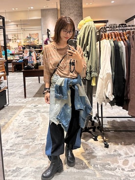 「niko and...（ニコアンド）の裾ドロストボーダーTシャツ（Tシャツ/カットソー、ブラウン系）」を使った、RENAさん（レディース・153cm）の秋コーディネート
