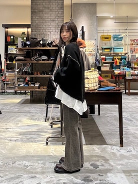 「アイテム（デニムパンツ）」を使った、RENAさん（レディース・153cm・40代）の秋コーディネート