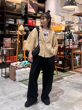 「niko and...（ニコアンド）のアイテム（ハンドバッグ）」を使った、RENAさん（レディース・153cm）の秋コーディネート