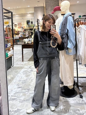 「アイテム（サロペット/オーバーオール）」を使った、RENAさん（レディース・153cm・40代）の春コーディネート
