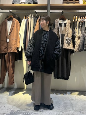 「アイテム（MA-1）」を使った、RENAさん（レディース・153cm・40代）の秋コーディネート