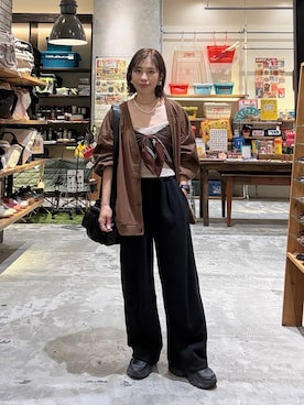 「niko and...（ニコアンド）のアイテム（スウェットパンツ）」を使った、RENAさん（レディース・153cm）の秋コーディネート