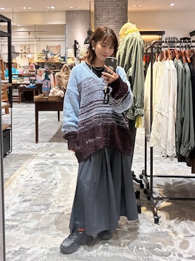 「niko and...（ニコアンド）のフロントプリーツハーフパンツ（その他パンツ、グレー系）」を使った、RENAさん（レディース・153cm）の秋コーディネート