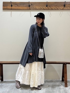 「アイテム（モカシン/デッキシューズ）」を使った、RENAさん（レディース・153cm・40代）の秋コーディネート