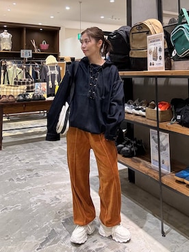 「アイテム（パーカー）」を使った、RENAさん（レディース・153cm・40代）の秋コーディネート