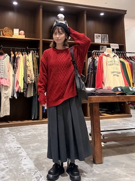 「niko and...（ニコアンド）のカラー ベレー帽 / 抗菌防臭（ハンチング/ベレー帽、ブラック系）」を使った、RENAさん（レディース・153cm）の秋コーディネート