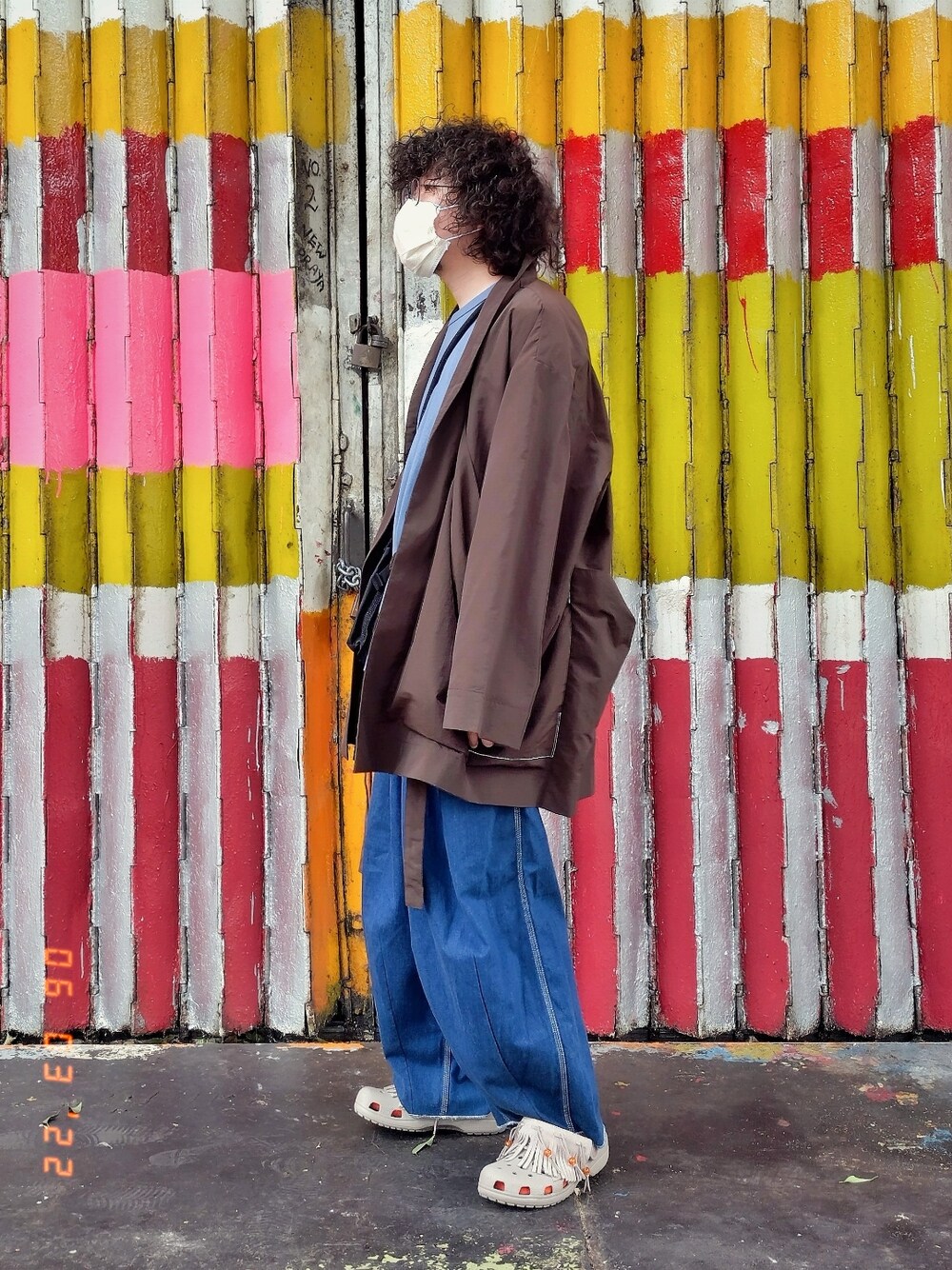 「mykita、service engineered Wear、mis calif、GU、NEEDLES、BEAMS、crocs、ootd、spring、今日のコーデ、今日の服、春コーデ、春」｜「MYKITAのアイテム（メガネ、ブラック系）」を使った、Paak Chanさん（メンズ・172cm）の春コーディネートの4枚目の写真