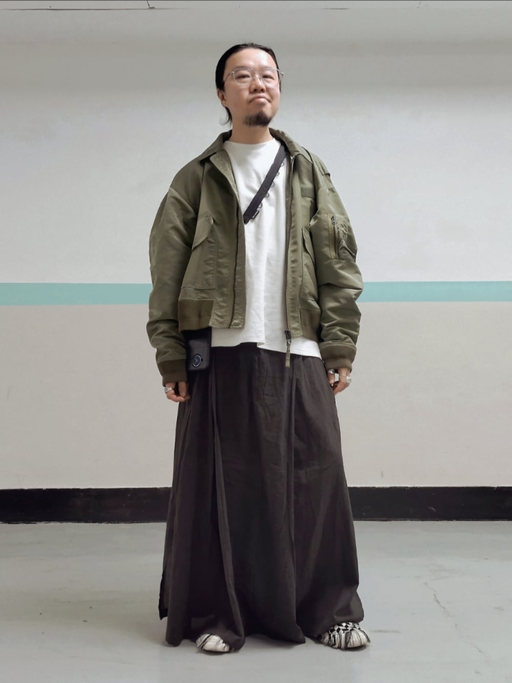 「gentlemonster、MIHARAYASUHIRO、urbanrevivo、Damir Doma、doublet、YOSEMITE、FASHIONpaak、ootd、coordinate、今日のコーデ、今日の服」｜「gentle monsterのアイテム（メガネ、シルバー系）」を使った、Paak Chanさん（メンズ・172cm）の冬コーディネートの1枚目の写真