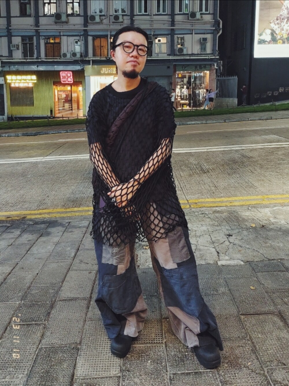 レイヤードコーデに♪【Dries Van Noten】Pattern トップス DRIES VAN NOTENのその他トップスを使った人気ファッション