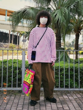 「PUEBCO（プエブコ）のアイテム（トートバッグ）」を使った、Paak Chanさん（メンズ・172cm）の春コーディネート