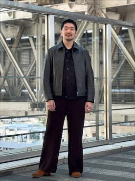 「EDIFICE（エディフィス）のラム アンティーク レザー ジャケット（ブルゾン、ブラック系）」を使った、もくめさん（メンズ・177cm）の春コーディネート