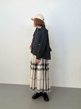 「aquagarage（アクアガレージ）のバックフリルマウンテンパーカー（その他アウター、ブラック系）」を使った、saayaさん（レディース・162cm）の春コーディネート