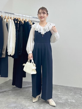 「アイテム（サロペット/オーバーオール）」を使った、Nozomiさん（レディース・160cm・30代）の冬コーディネート