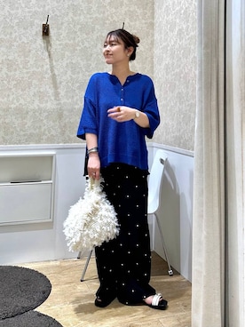 「LEPSIM（レプシィム）のドット刺繍パンツ　646561（その他パンツ、ブラック系）」を使った、Nozomiさん（レディース）の夏コーディネート