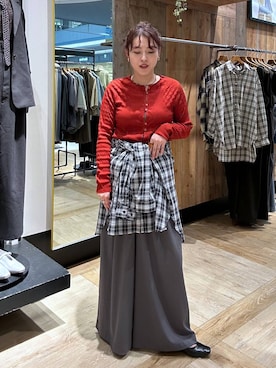 「LEPSIM（レプシィム）のソフトクッションパンプス　638849（パンプス、ブラック系）」を使った、Nozomiさん（レディース）の春コーディネート