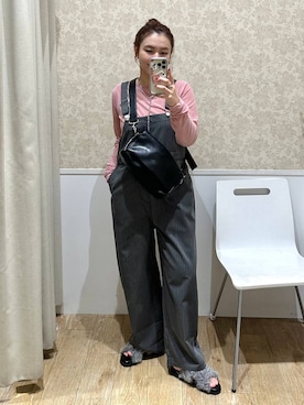 「LEPSIM（レプシィム）のファーサンダル　1049222（サンダル、グレー系）」を使った、Nozomiさん（レディース）の秋コーディネート