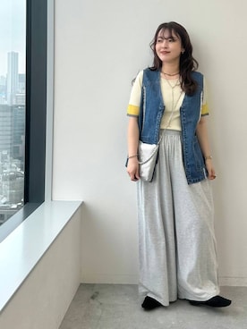 「LEPSIM（レプシィム）のカットイージーワイドパンツ　499173（その他パンツ、グレー系）」を使った、Nozomiさん（レディース）の春コーディネート