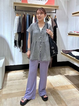 「LEPSIM（レプシィム）の3WAYリュックショルダー　595114（ショルダーバッグ、ブラック系）」を使った、Nozomiさん（レディース）の夏コーディネート