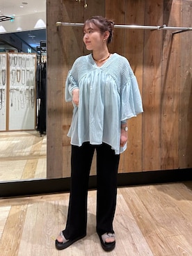 「LEPSIM（レプシィム）の《セルフカット可能》プリーツイージーパンツ　601345（その他パンツ、ブラック系）」を使った、Nozomiさん（レディース）の春コーディネート